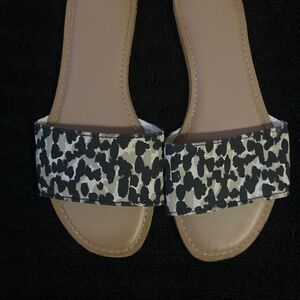 Old navy sandals